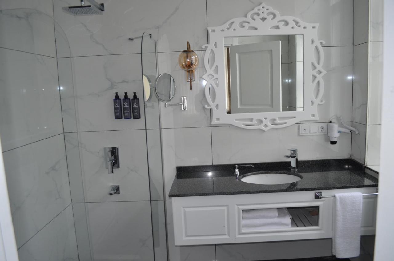 Qrista Managed By Dedeman Hotell Kars Exteriör bild